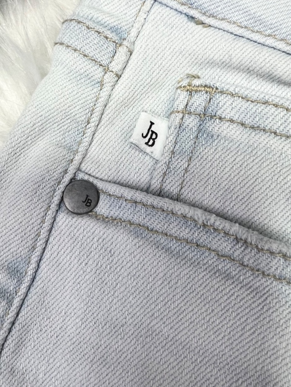Judy Blue • Skinny Fit Capri Jeans Light Wash Stretch Women’s 9/29 - Picture 4 of 6